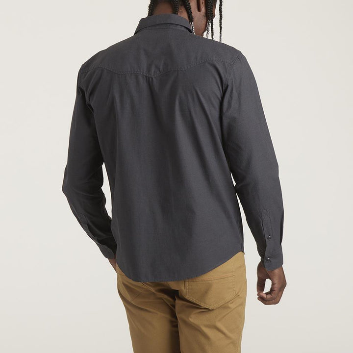 Howler Brothers Crosscut Snapshirt Mens in Midnight Chambray