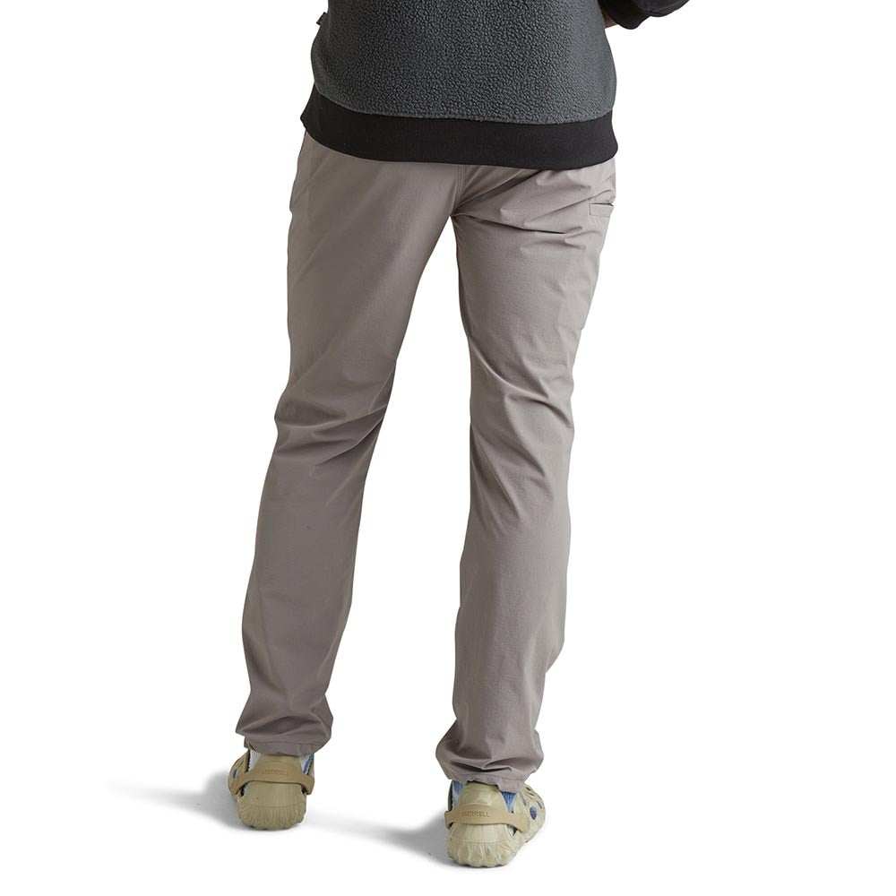 Howler Brothers Shoalwater Tech Pant Mens in Grayling