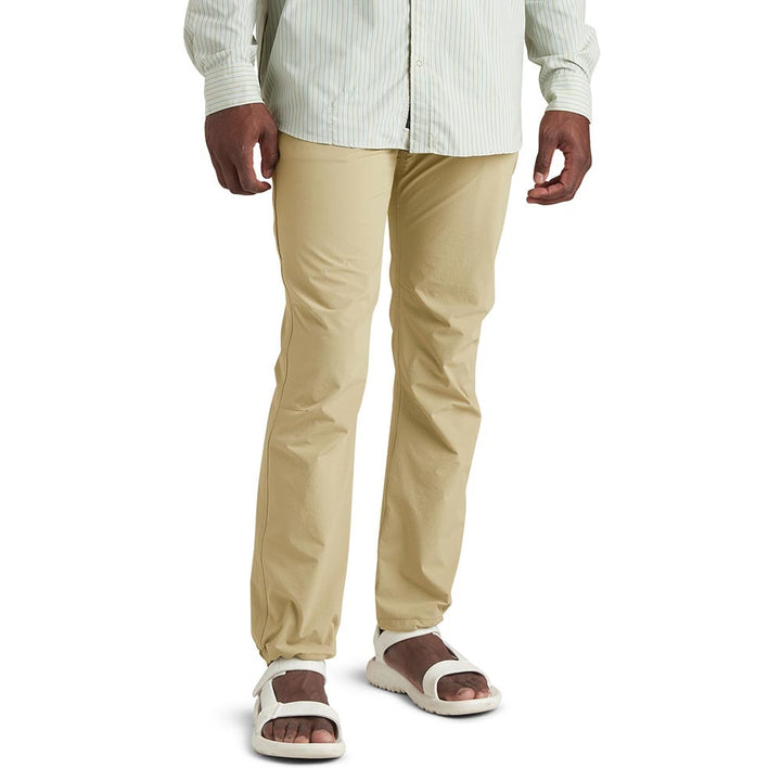 Howler Brothers Shoalwater Tech Pant Mens in Treehouse
