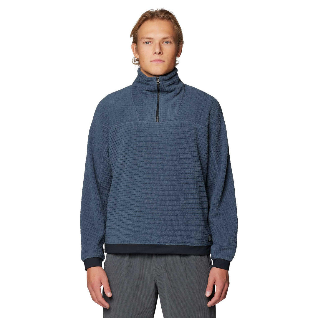 Mountain Hardwear Men's Summit Grid Big Grid Half Zip in Moon Blue.