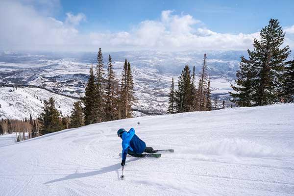 Jans Expert carving on a groomed run at Deer Valley Resort, Park City, Utah